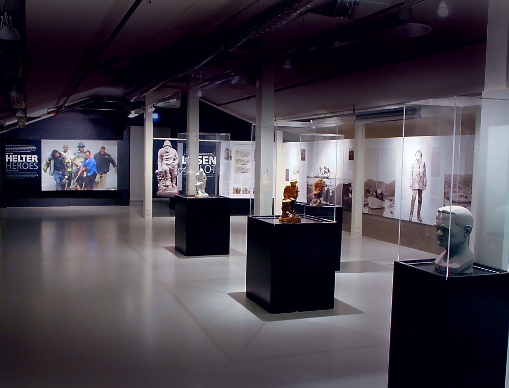 Deler av utstillingen på Egersund Fayancemuseum